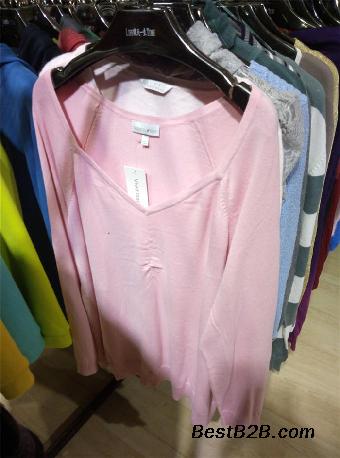 2016地摊货新机遇 晓天服饰携手“尾货靓货”，为服装批发市场注入新活力